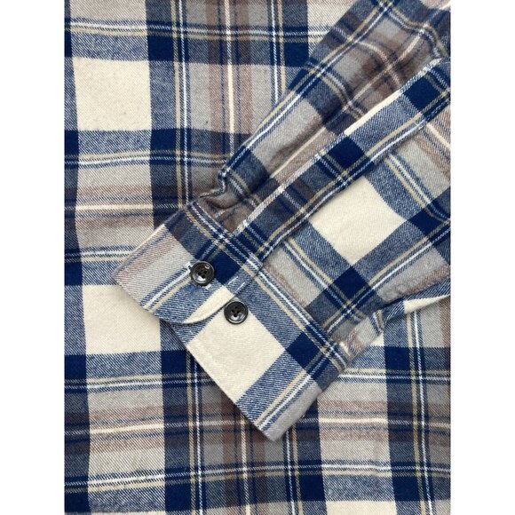 L.L. Bean Flannel Shirt Mens Size XL-Tall Blue Plaid Long Sleeve Traditional Fit - Picture 4 of 8